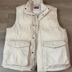levis puffer vest